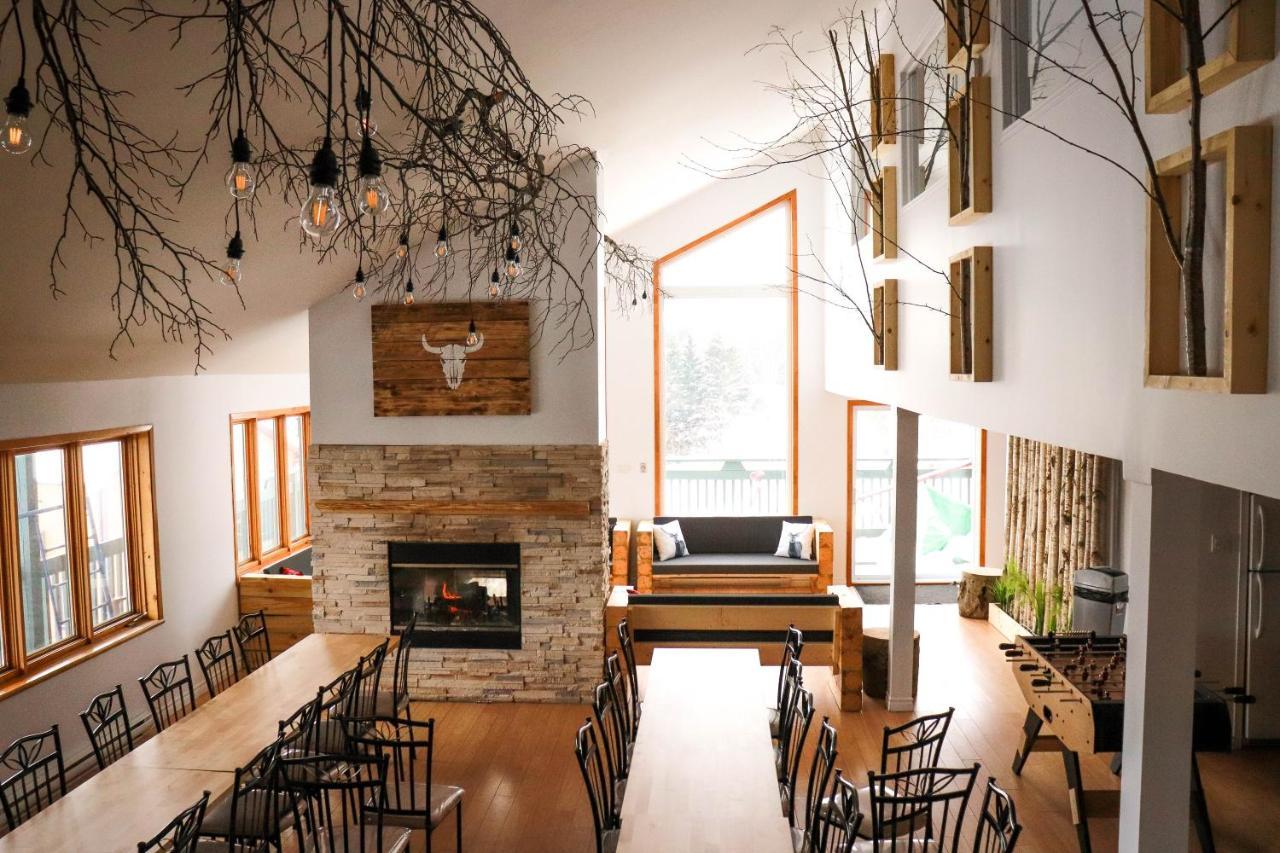 Complexe Les Neiges Hotel Beaupre Bagian luar foto