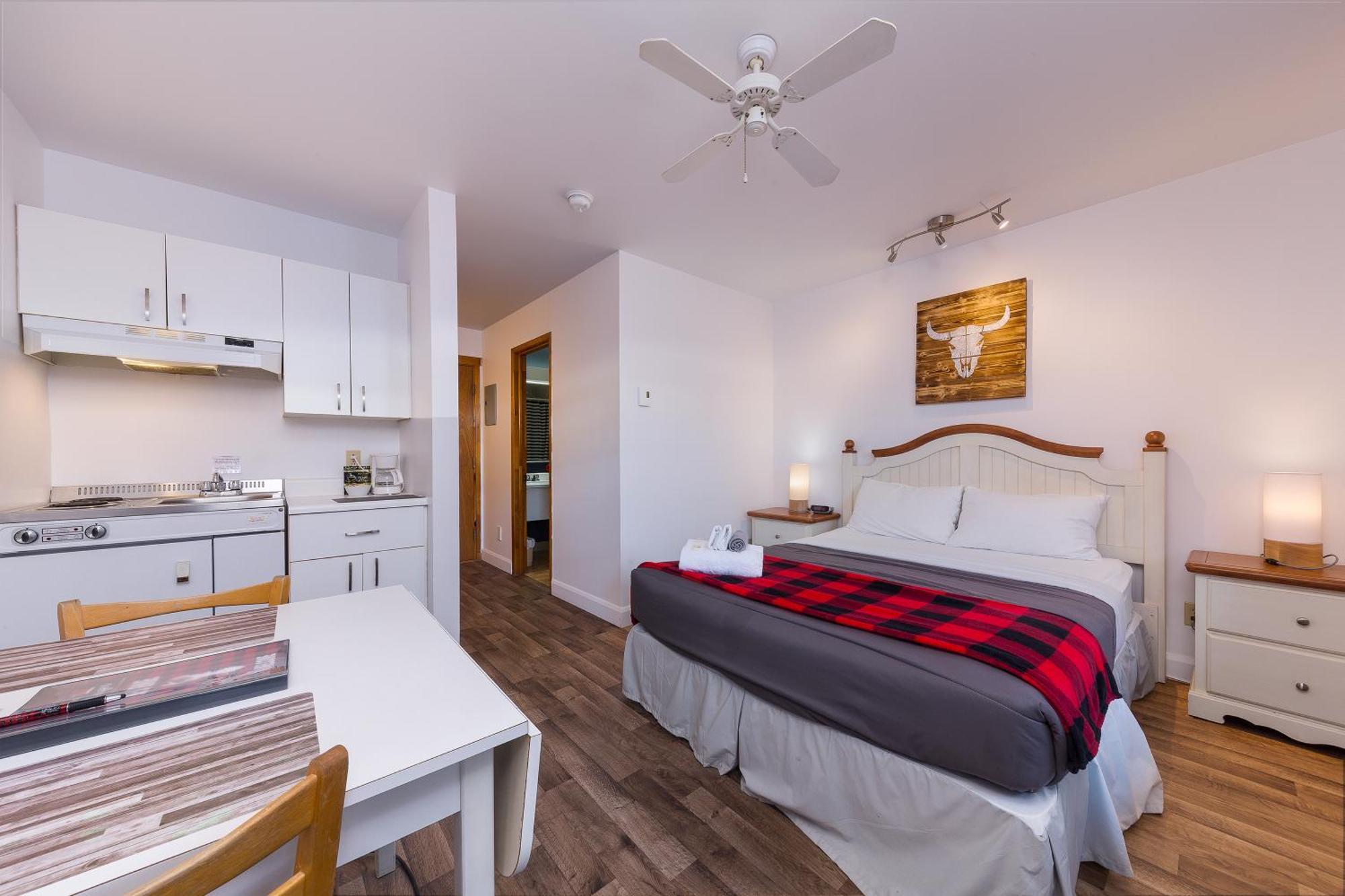 Complexe Les Neiges Hotel Beaupre Bagian luar foto